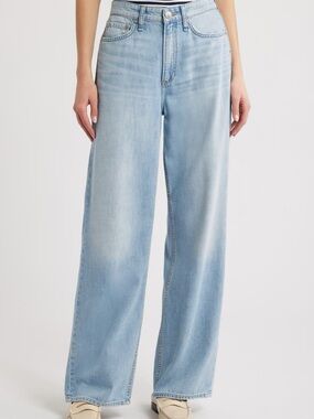 Rag & Bone Mid Rise Jeans. 27